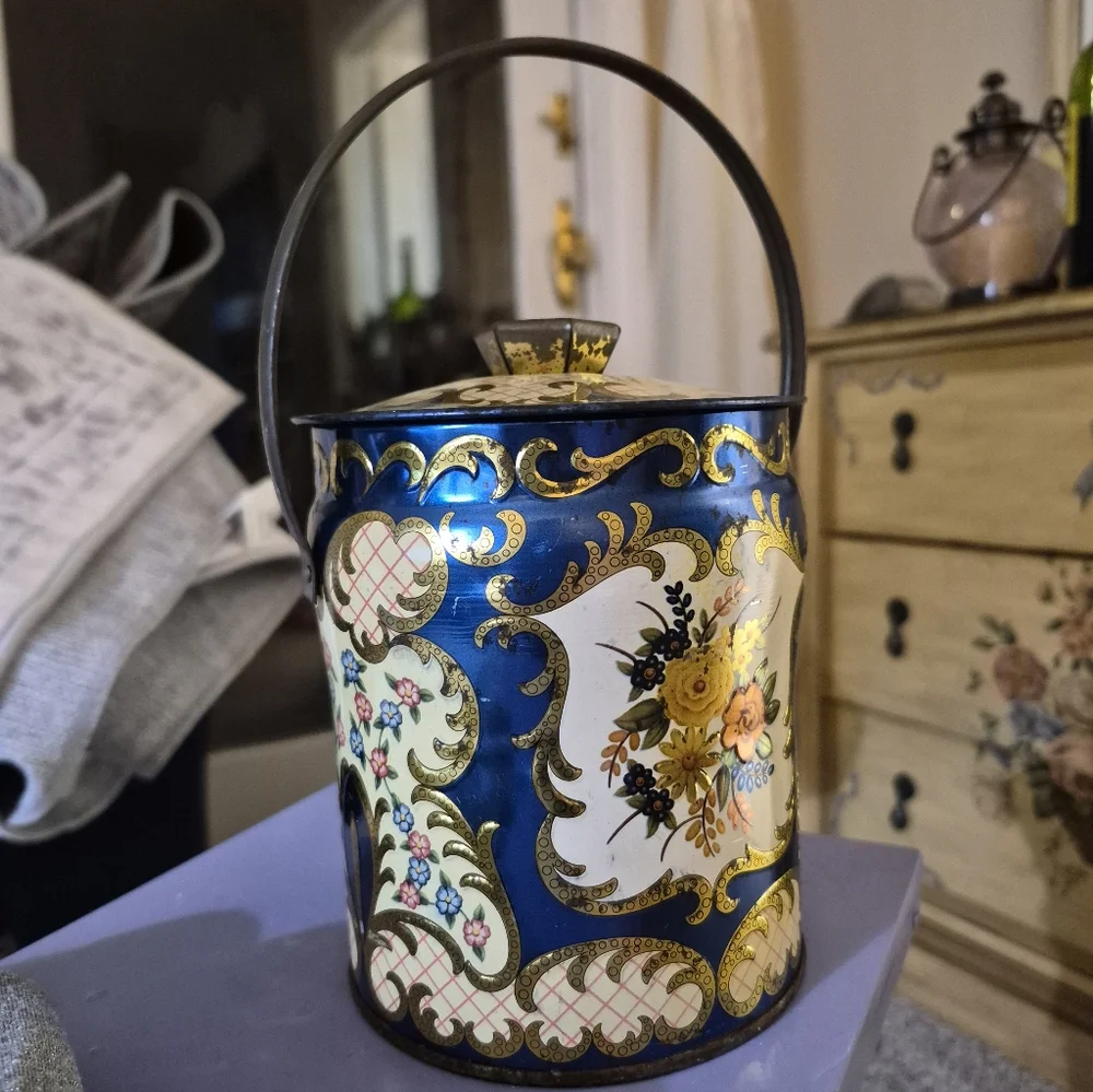 Vintage Murray-Allen Confections Kashmir Metal Tin w/ Lid & Handle Blue & Gold